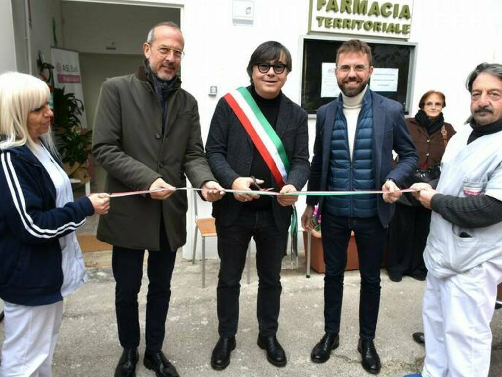 inaugurazione_farmacia_territoriale_gravinaj